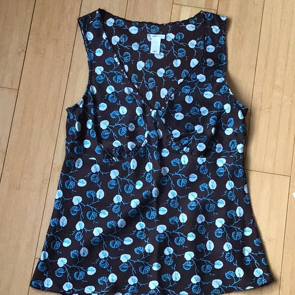 Silk sleeveless blouse shell top